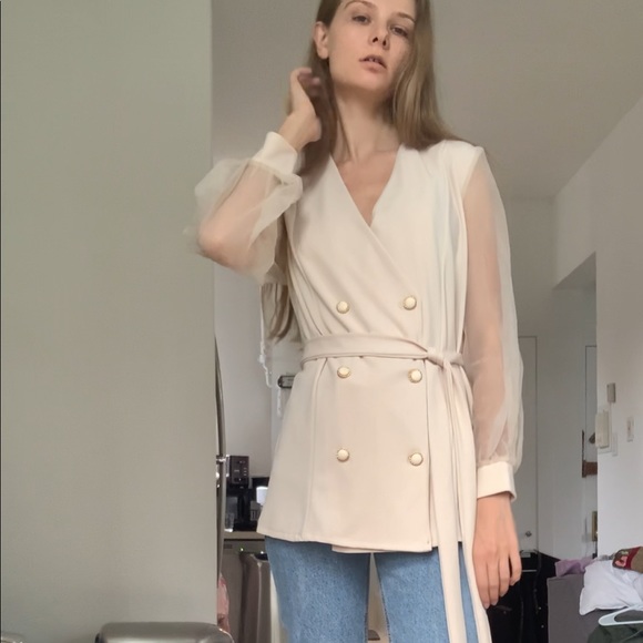 Jackets & Blazers - Gorgeous blouse / blazer in vintage style size M